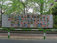 ���E�I���@�̉������e